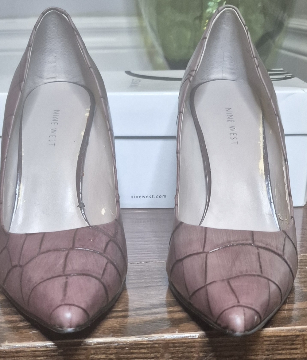 Nine West Women's Brown Croc-Embossed Heels - Picture 2 of 13